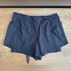 NWOT Women's Black Athletic Shorts